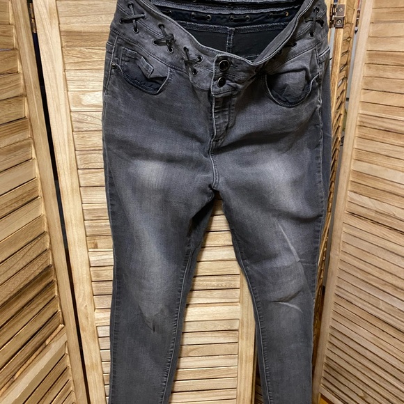 New York & company SoHo Jeans, Size 12 - Picture 10 of 10